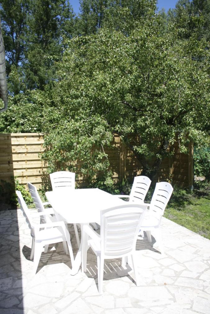 Licques A L'Ombre Du Prunier B&B 객실 사진